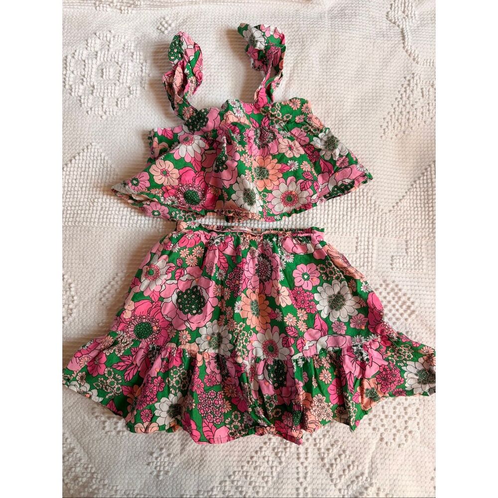 Cotton On Kids Floral Ruffle Top Skirt Set Size‎ 3 4